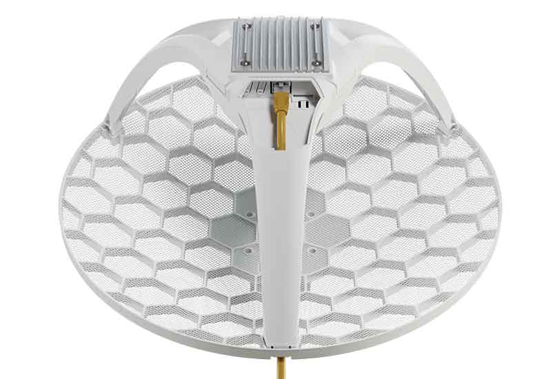 MikroTik LHGGM&EG18-EA integrated LTE cat 18 device 1200 / 150 Mb/s, 17 dBi