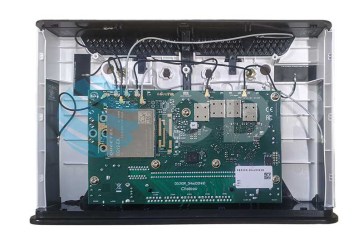 MikroTik RBD53G-5HacD2HnD-TC&EG12-EA Chateau